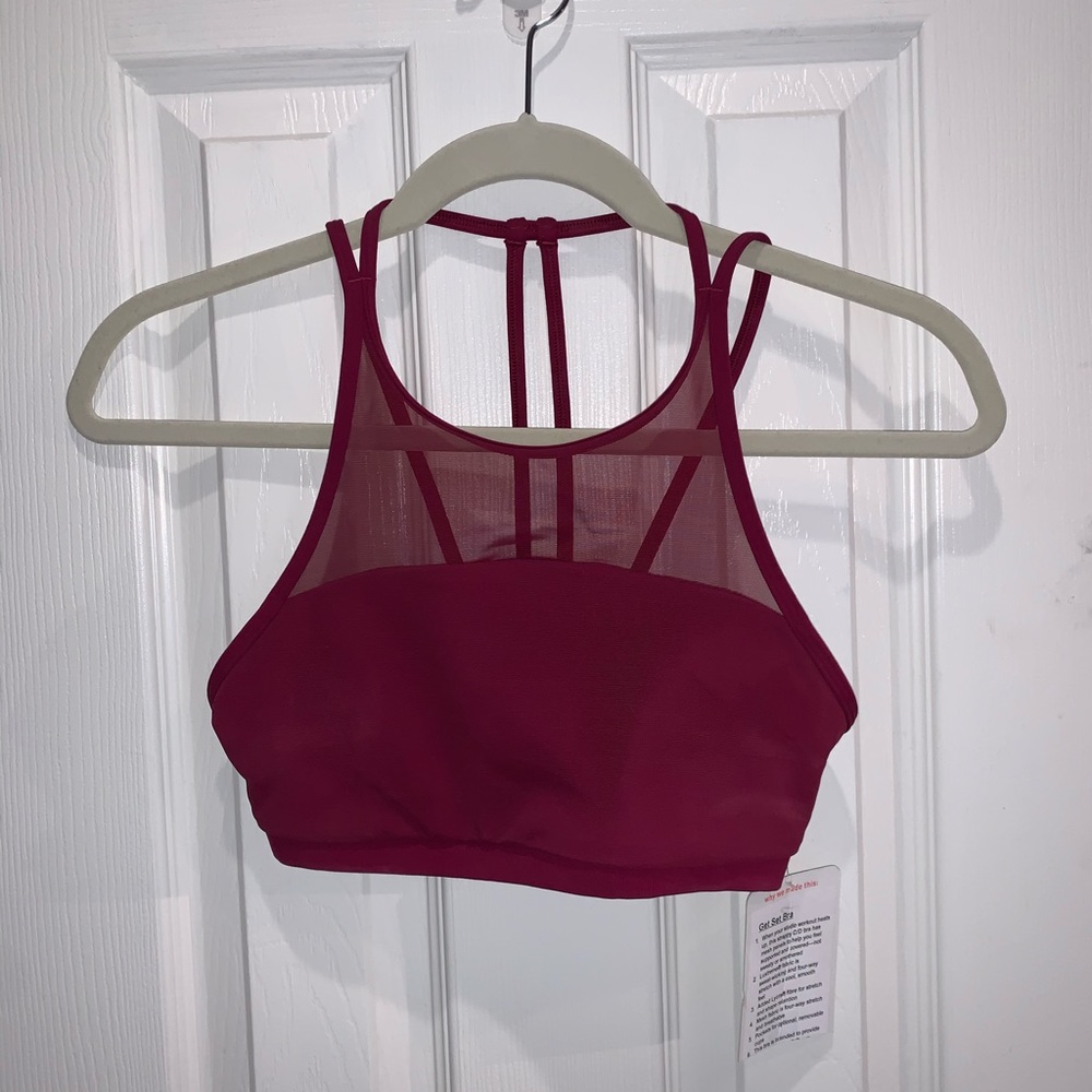BRAND NEW Lululemon Sports Bra